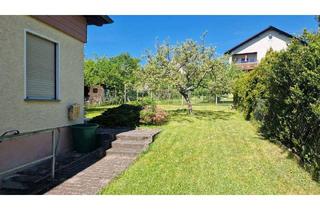 Haus kaufen in 35745 Herborn, Herborn - Herborn-Merkenbach: gepfl. 1-2 Fam.-Haus mit Garten und Garage