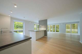 Wohnung kaufen in 22399 Poppenbüttel, Poppenbüttel at its best – 119 m² Wohnkultur mit Terrasse und Tiefgarage