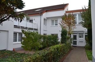 Wohnung kaufen in 65843 Sulzbach, **Schöne 2 Zimmer Wohnung mit Hobbyraum, Terrasse und TG-Stellplatz**