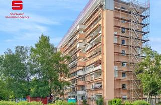 Wohnung kaufen in 80995 Feldmoching-Hasenbergl, Mit Kfz-Stellplatz: Helles, renovierungsbedürftiges Apartment