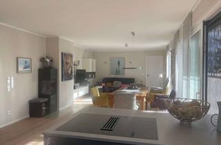Wohnung kaufen in 61231 Bad Nauheim, HELLE & NEUWERTIGE 4 ZIMMER ETW MIT BALKON / HOCHWERTIGER EBK / IN RUHIGER & ZENTRALER WOHNLAGE