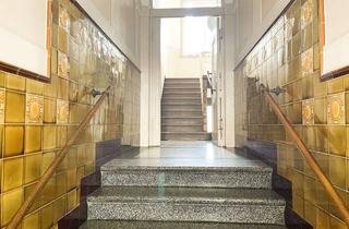 Wohnung kaufen in 30177 List, Altbauwohnung in Jugendstilvilla im Malerviertel