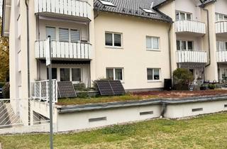 Wohnung kaufen in Willibald- Emmrich- Str. 6A, 09376 Oelsnitz, Schön geschnittene 3- Zimmerwohnung in top Lage