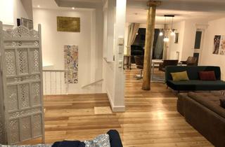 Lofts mieten in 20259 Eimsbüttel, Traumhaft und exklusive LOFT - Dachgeschosswohnung mit Balkon und Einbauküche in Eimsbüttel, Hamburg