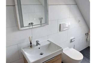 Wohnung mieten in Hirschfeld 11a, 07554 Hirschfeld, Gemütliche 2-Zimmer-Wohnung in Hirschfeld. Neu saniert, mit Einbaumöbeln in Küche und Bad