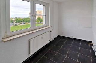 Wohnung mieten in Keplerstraße 11, 17036 Neubrandenburg, Erdgeschosswohnung in netter Nachbarschaft! Herbstaktion: Spare 2NKM bei Einzug vor dem 31.12.2025!*