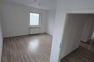 Wohnung mieten in Lange Straße 16, 92421 Schwandorf, Gepflegte 4-Zimmer Wohnung im 1. OG mit optional Garage in Schwandorf