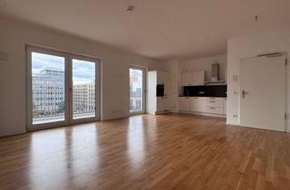 Wohnung mieten in Hedwig-Porschütz-Str., 10557 Tiergarten, Familien willkommen! 4-Zimmerwohnung mit Balkon und Einbauküche