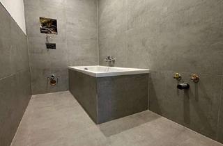 Wohnung mieten in Schäferstraße, 08396 Waldenburg, Attraktiv & praktisch: 2-R-Whg im DG mit Wärmepumpe und separatem Hauswirtschaftsraum