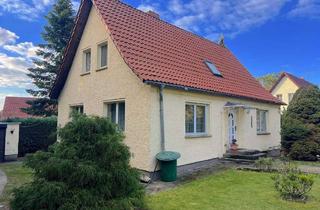 Einfamilienhaus kaufen in 13125 Buch, PROVISIONSFREI | Zeitloses Wohnen: Einfamilienhaus mit Geschichte und Charakter