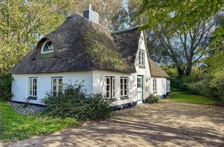 Haus kaufen in 25776 Rehm-Flehde-Bargen, Zuhause mit Herz und GeschichteReetdachkate