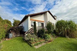 Haus kaufen in 94486 Osterhofen, Seltene Gelegenheit in Osterhofen: Charmanter Bungalow mit Gartenidylle in ruhiger Siedlungslage