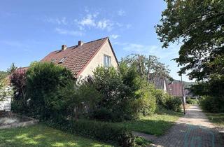 Haus kaufen in 67304 Eisenberg, Familien aufgepasst: Gemütliches Siedlungshaus mit Garten & 2 Garagen in Eisenberg-Steinborn