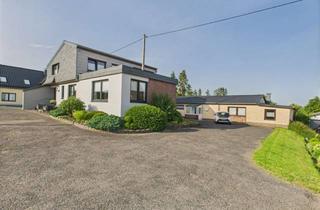 Haus kaufen in 53940 Hellenthal, Zwei Häuser ein Preis- Mehrgenerationshaus mit 3 Wohnungen !