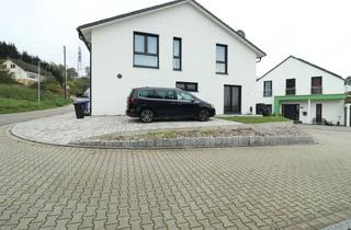 Doppelhaushälfte kaufen in 79618 Rheinfelden, Neuwertige Doppelhaushälfte mit Photovoltaik u. moderner Klimatisierung in Rheinfelden-Karsau