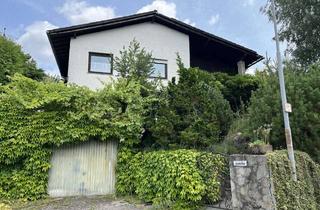 Einfamilienhaus kaufen in 61130 Nidderau, Charmantes Einfamilienhaus mit Kamin, Balkon und großzügigem Garten