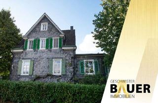 Haus kaufen in 42499 Hückeswagen, geräumiges Fachwerkhaus mit Beverblick in ruhiger Lage