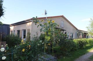 Haus kaufen in 17373 Ueckermünde, Ebenerdiges Wohngebäude mit 8 Wohnungseinheiten als Renditeobjekt in Ostseenähe