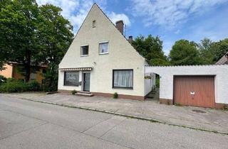 Haus kaufen in Afrastrasse 11, 86179 Haunstetten, Großzügiges Haus mit 10 Apartments mit Garagen Entkernt Startpreis zur Sanierung