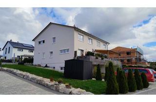 Haus mieten in 86653 Monheim, Moderne Doppelhaushälfte mit Süd-Balkon