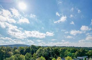 Anlageobjekt in 59755 Arnsberg, Für Kapitalanleger: Helle Eigentumswohnung, zentrumsnah mit herrlichem Blick!