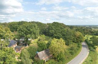 Grundstück zu kaufen in 24594 Tappendorf, Großzügiges Baugrundstück mit Altbestand in idyllischer Dorflage – Raum für neue Ideen