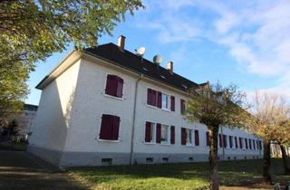 Wohnung kaufen in Unterwerkstraße 12, 79576 Weil am Rhein, Endlich wieder interessante Kaufpreise - Kapitalanlage: 2-ZW mit Entwicklungspotential in Haltingen