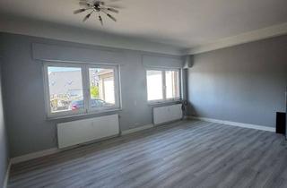 Wohnung mieten in Breiderstraße 81A, 51503 Rösrath, Exklusive, modernisierte 1-Zimmer-Erdgeschosswohnung mit gehobener Innenausstattung in Rösrath