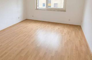 Wohnung mieten in Zimmerfeldstraße 27, 74405 Gaildorf, Helle 2,5-Zimmer-Wohnung in Gaildorf mit Stellplatz und Küche