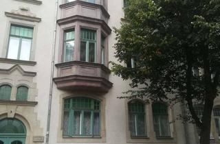 Wohnung mieten in 08056 Mitte-Nord, 4‑Zimmer Dachgeschoss-Wohnung im 4. OG mit Balkon in Zwickau-Mitte-Nord