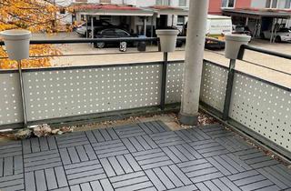 Wohnung mieten in Geschwister-Scholl-Str. 10, 71088 Holzgerlingen, Helle 3 Zi-WHG mit Balkon in ruhigem Wohngebiet von Holzgerlingen