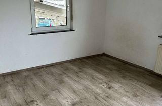 Wohnung mieten in Steinfelder Straße, 76887 Bad Bergzabern, 3 Zimmer Erdgeschosswohnung in Bad Bergzabern mit Garage