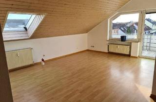 Wohnung mieten in Storchennweg, 64832 Babenhausen, Dachgeschoßwohnung 3 Zimmer mit Balkon und Garage in Babenhausen