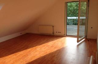 Wohnung mieten in Lasbeker Weg 10, 22964 Steinburg, Gepflegte, helle 2 Zi.-Whng., mit großer Dachterrasse