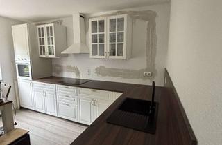 Wohnung mieten in Maulbeerweg, 63477 Maintal, Renovierte 3 Zimmer Wohnung mit großem Balkon und Garten