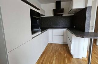 Wohnung mieten in 90459 Galgenhof, Stylische 2.5 Zimmerwohnung Nürnberg City - lichtdurchflutet mit Loggia und Terrasse