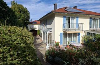 Haus kaufen in Kolbermoorer Str. 68 h, 83043 Bad Aibling, ToP gepfl. Haus (DHH), 5 Zi. zus. 1 kl. Büro, sonnige Südterr., Rosengarten, viel Licht u. Platz!