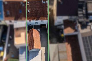 Einfamilienhaus kaufen in 63110 Rodgau, SELTENE GELEGENHEIT IM ALTSTADTKERN – Einfamilienhaus mit viel Potenzial und Garten in Nieder-Roden