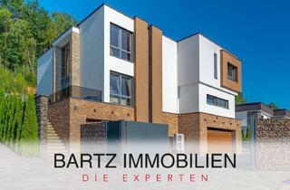 Villa kaufen in 66892 Bruchmühlbach-Miesau, Luxuriöse Villa der Extraklasse - Eleganz, Raum und vollendete Architektur