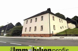 Einfamilienhaus kaufen in 95233 Helmbrechts, 1381 - Helmbrechts: Einfamilienhaus mit Garten und Scheune