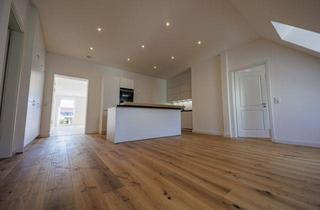 Wohnung mieten in Zeugplatz, 86150 Augsburg, Exklusive Dachgeschoß Wohnung im Herzen von Augsburg mit großer Dachterrasse