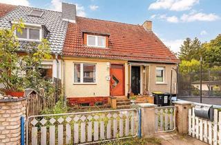 Haus kaufen in 12557 Berlin, Berlin - Verwirklichen Sie Ihre Wohnideen - Handwerkerobjekt in Köpenick