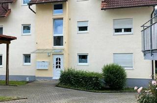 Wohnung kaufen in 77933 Lahr (Schwarzwald), Lahr (Schwarzwald) - 2 Zi. Whg. zu Verkaufen. EG, Terasse, EBK, Parkplatz, Keller