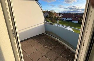 Wohnung kaufen in 72813 St. Johann, St. Johann - Eigentumswohnung in toller Lage, neu renoviert