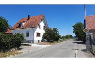 Haus kaufen in 72108 Rottenburg, Rottenburg am Neckar - Wohnhaus mit 2 Wohnungen