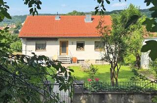 Einfamilienhaus kaufen in 91171 Greding, Greding - Einfamilienhaus mit Einliegerwohnung und 2 Garagen