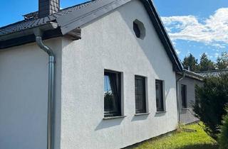 Haus kaufen in 01979 Lauchhammer, Lauchhammer - Bungalow-Stil am Waldrand in ruhiger Lage Nähe Grünewalder Lauch