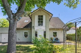 Einfamilienhaus kaufen in 12526 Berlin, Berlin - Charmantes Einfamilienhaus in idyllischer Lage