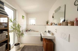 Wohnung kaufen in 82008 Unterhaching, Unterhaching - junge, helle 2-Zi-Whg. m. Wellnessbad u. Südbalkon