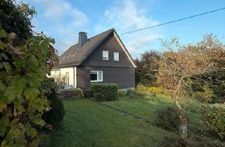 Haus kaufen in 57399 Kirchhundem, Kirchhundem - 1-2-Familien-Haus in Kirchhundem Heinsberg